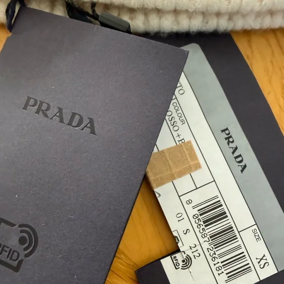 Prada Beanie Cashmere Red and White Hat - Picture 3 of 6